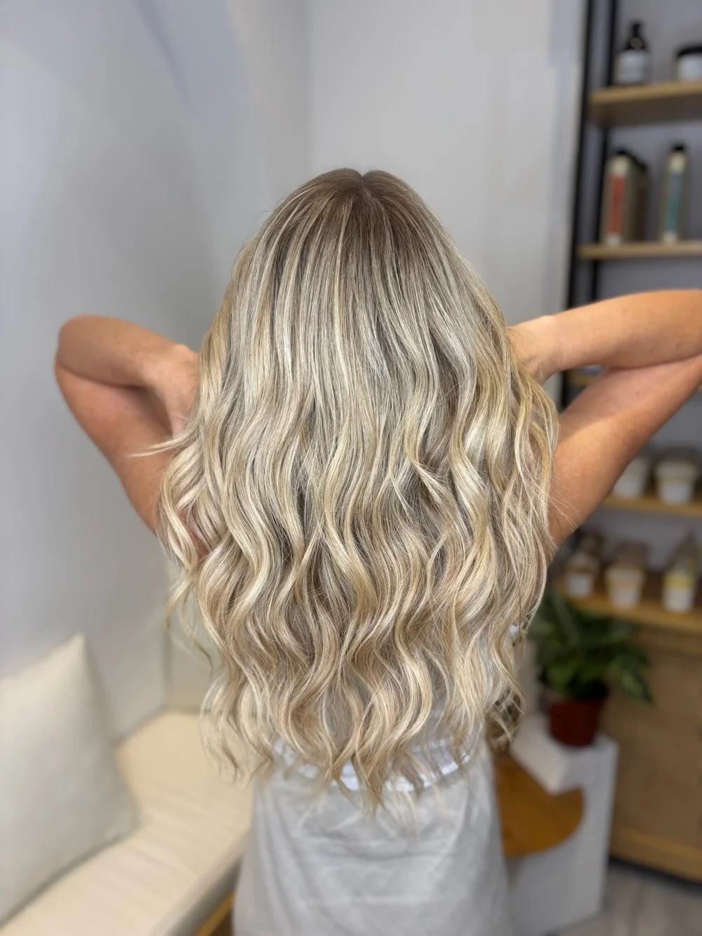 Popular Blonde Services salon in dubai