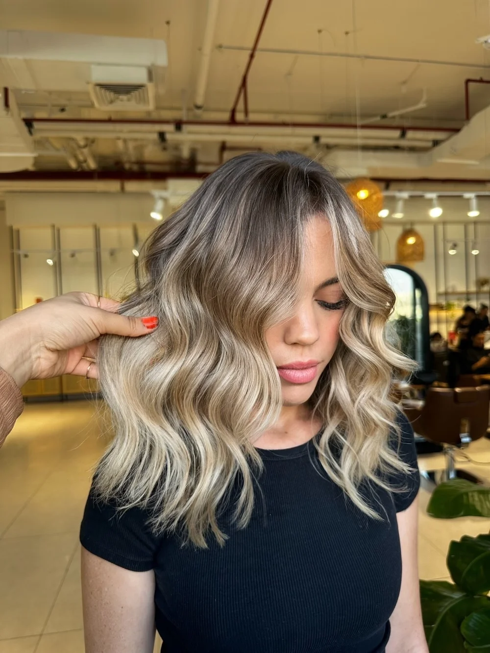 How to Keep Your Hair Healthy in Dubai’s Climate