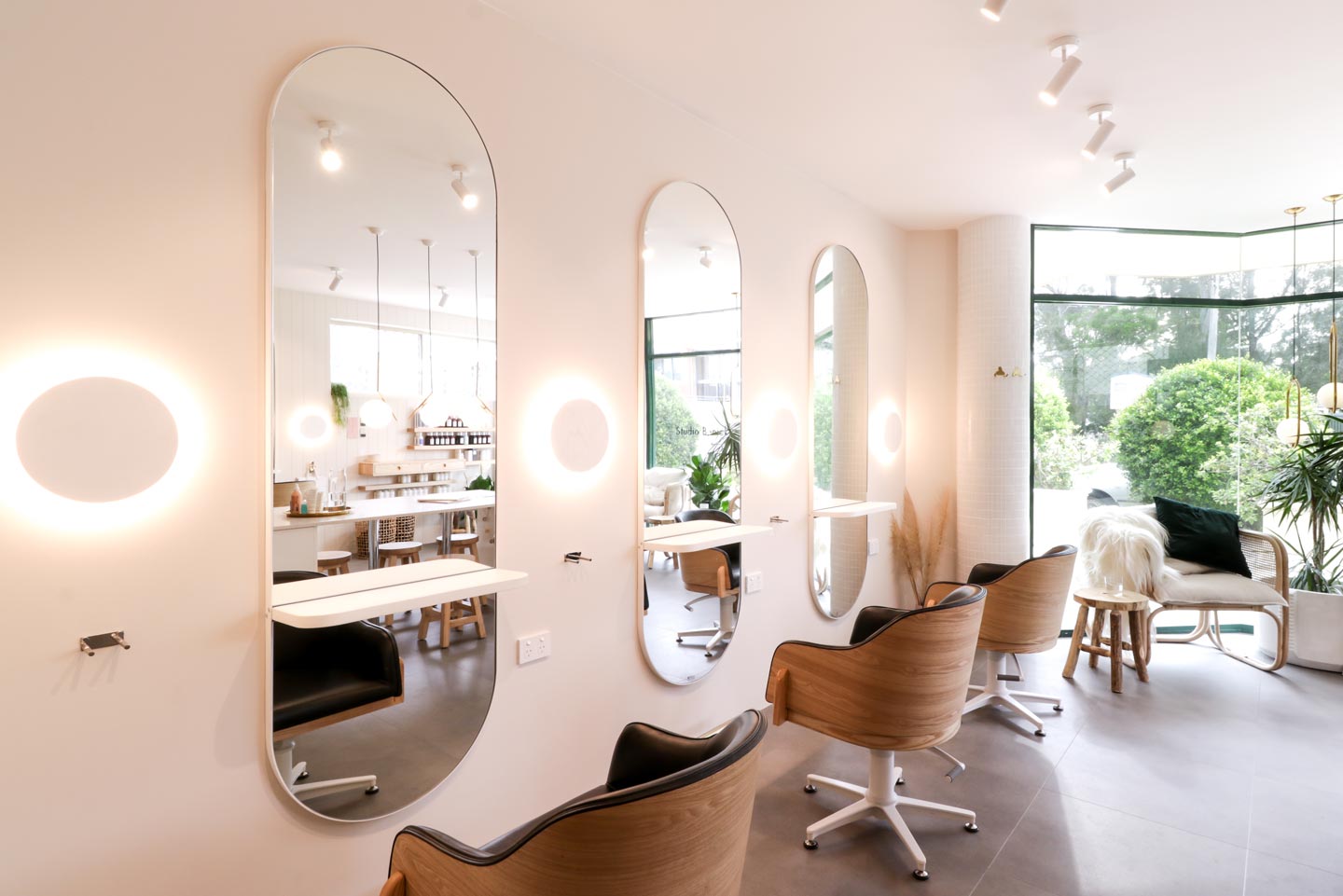 Curly Hair, Don’t Care? Discover Your Curl Confidence at Boho Salon